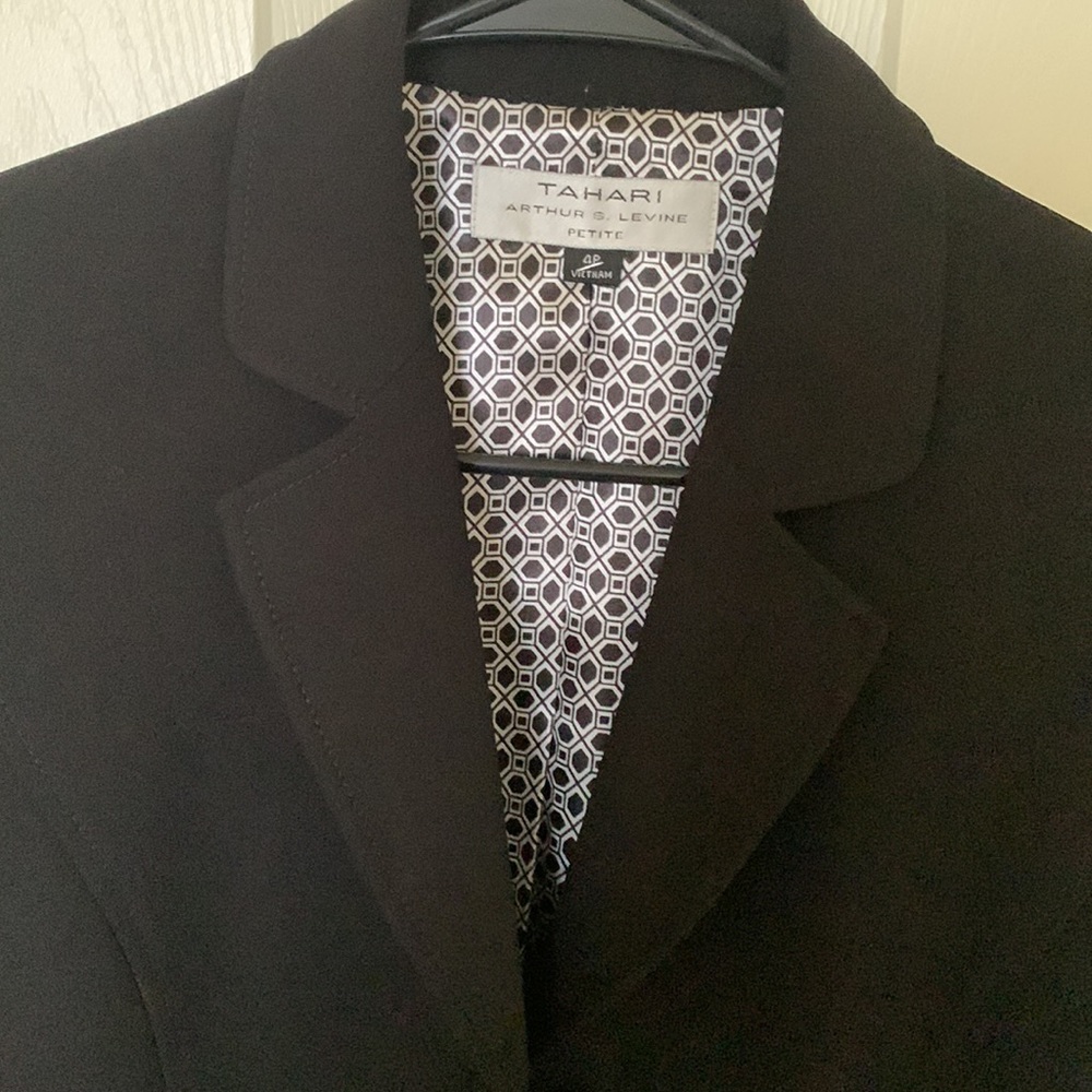 Jacket - Picture 2 of 4